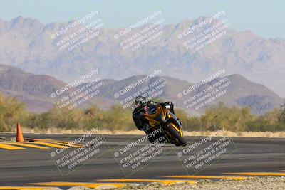 media/Nov-06-2022-SoCal Trackdays (Sun) [[208d2ccc26]]/Turn 14 (930am)/